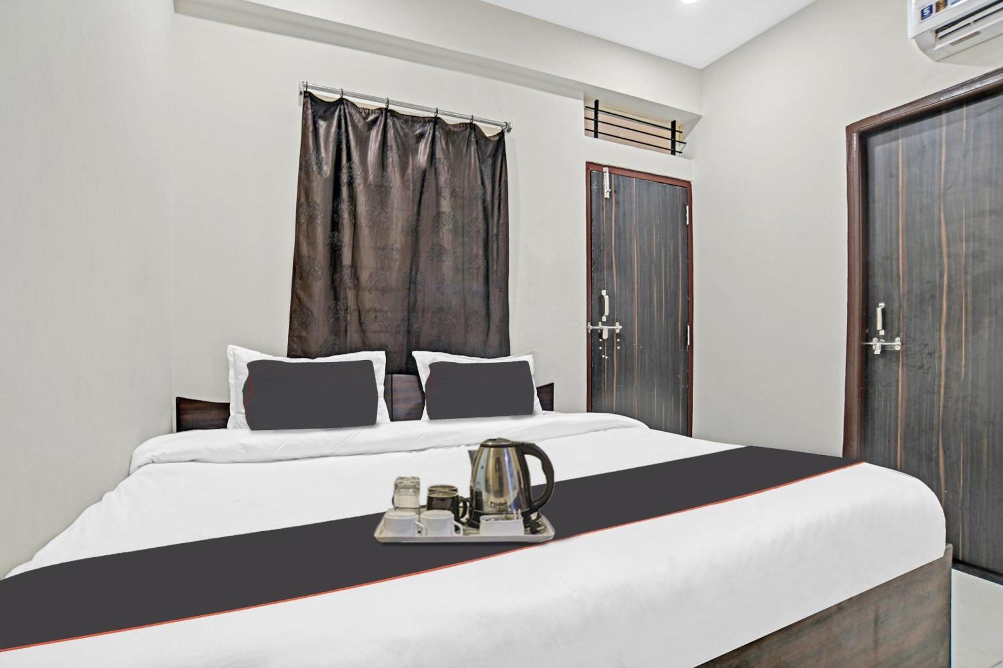 Hotel O Dream Palace Indore Eksteriør billede